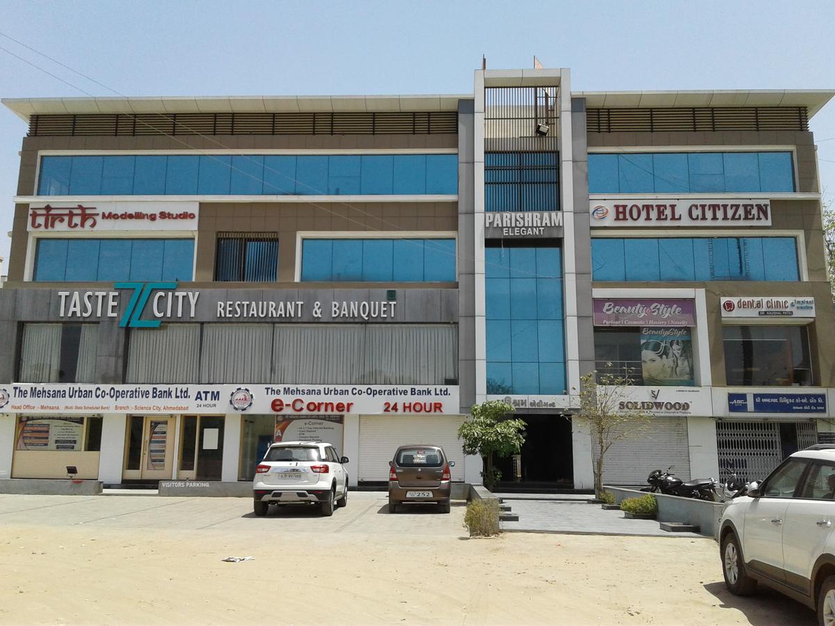 Hotel Citizen Inn Ahmedabad Exteriör bild