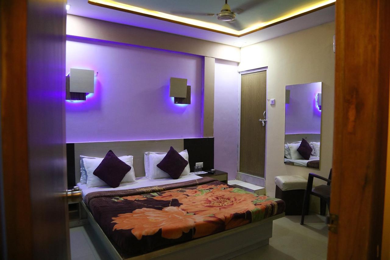 Hotel Citizen Inn Ahmedabad Exteriör bild