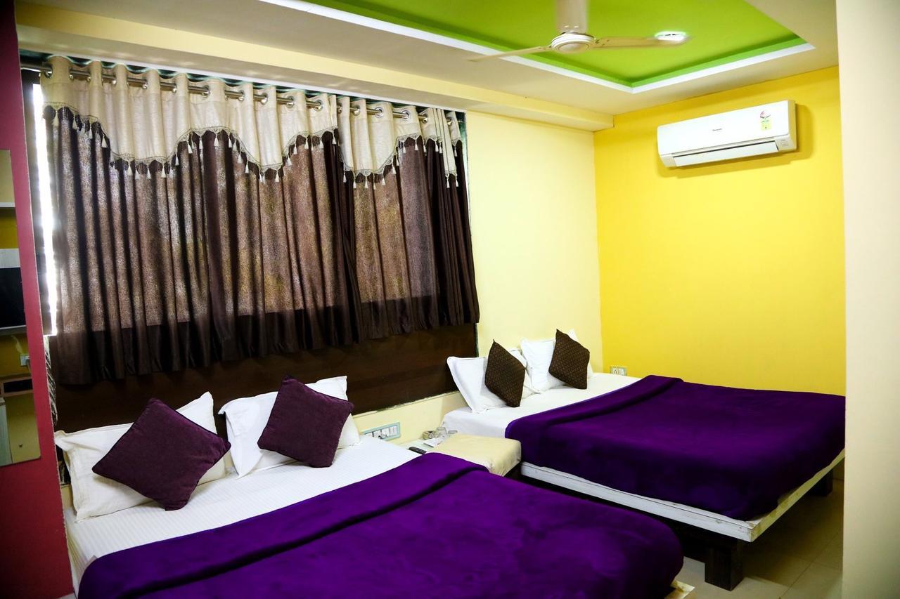 Hotel Citizen Inn Ahmedabad Exteriör bild