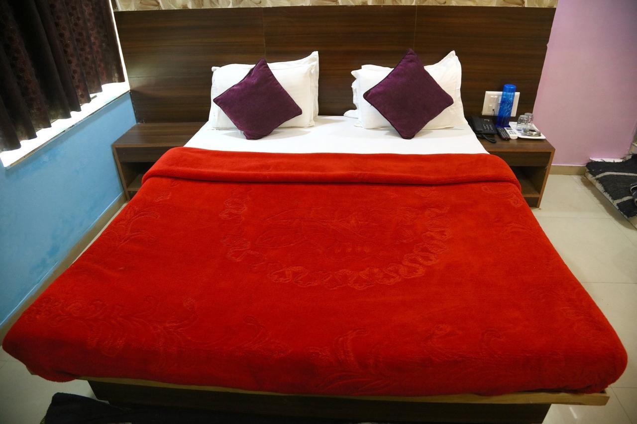 Hotel Citizen Inn Ahmedabad Exteriör bild